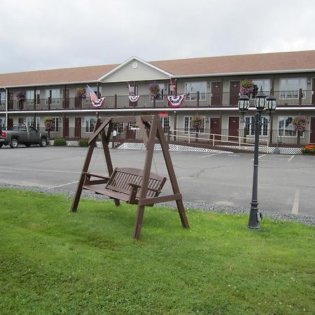 Bishops Country Inn Motel 잭맨 외부 사진